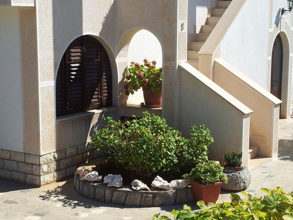 Apartments Franjo Mali Lošinj Kültér fotó