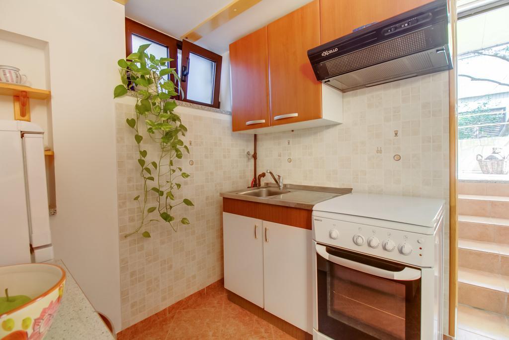 Apartments Franjo Mali Lošinj Szoba fotó